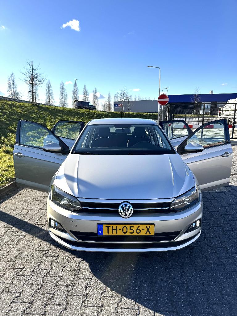 Volkswagen Polo 1.0 TSI 95pk - NAP - NL-Auto - 2DE EIGENAAR, Auto's, Voorwielaandrijving, 40 €/maand, 23 km/l, Origineel Nederlands