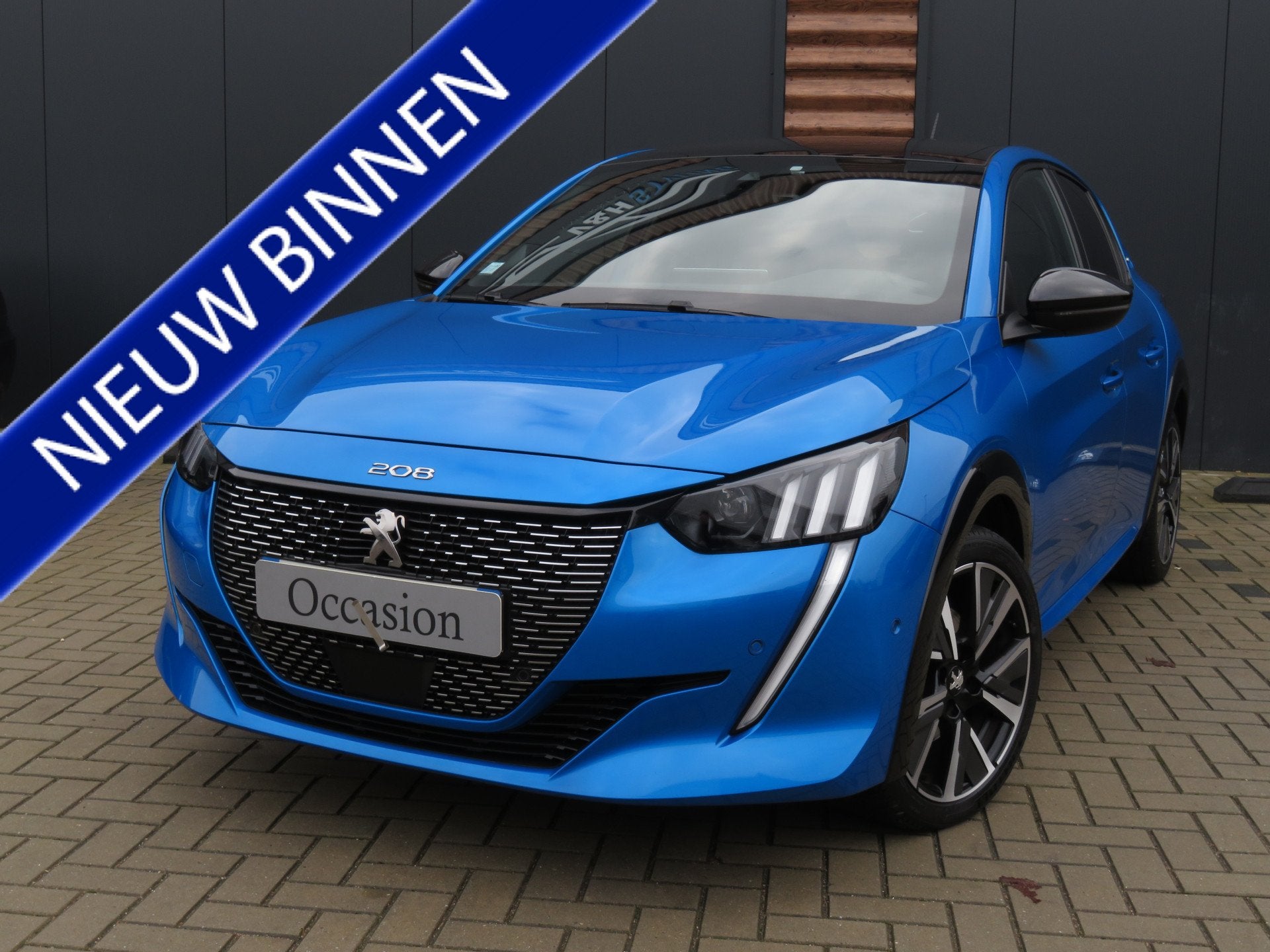 Peugeot 208 1.2 PureTech Automaat GT Pack 1e Eigenaar Airco, Dealer onderhouden, Gebruikt, Zwart, 1199 cc