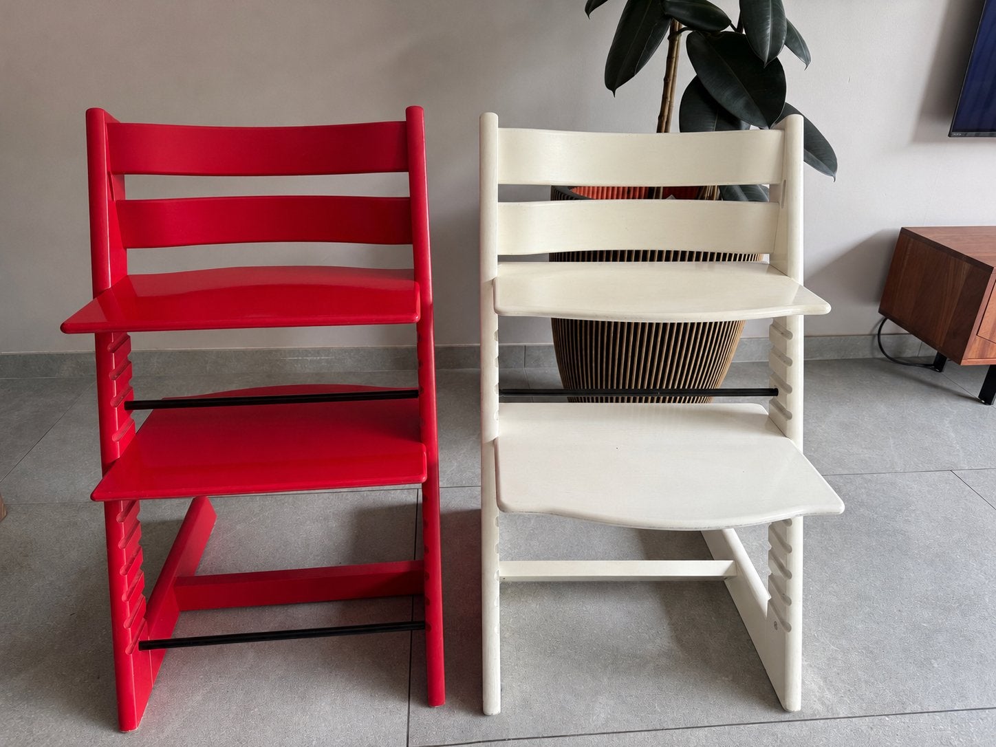 Stokke Tripp Trapp kinderstoel - Rood en Wit, Ophalen of Verzenden, Gebruikt, Meegroeistoel, Aanschuifbaar