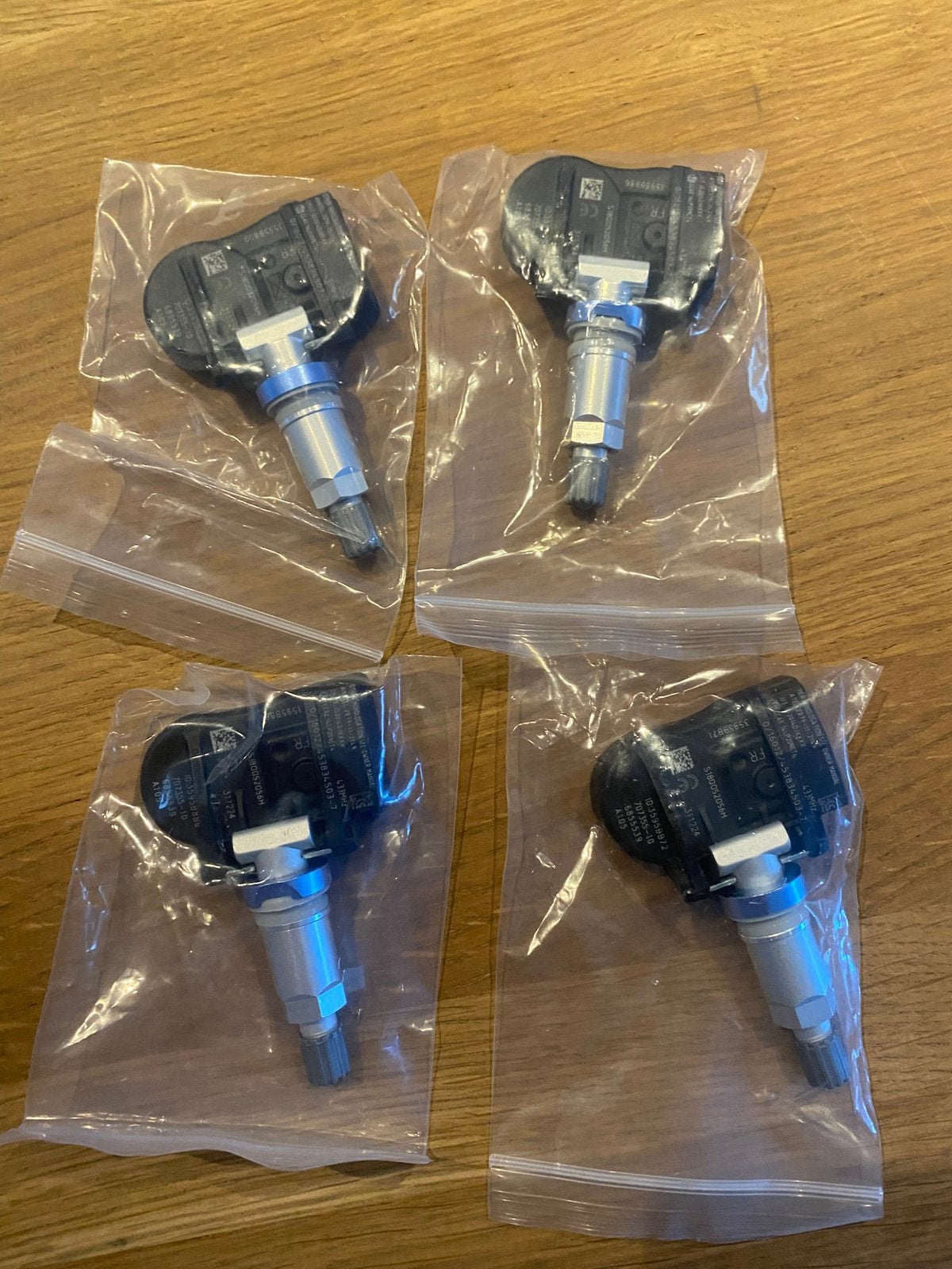 Nieuw! Toyota Auris C-HR Corolla Yaris RAV4 TPMS Sensoren, Ophalen, Nieuw, Toyota