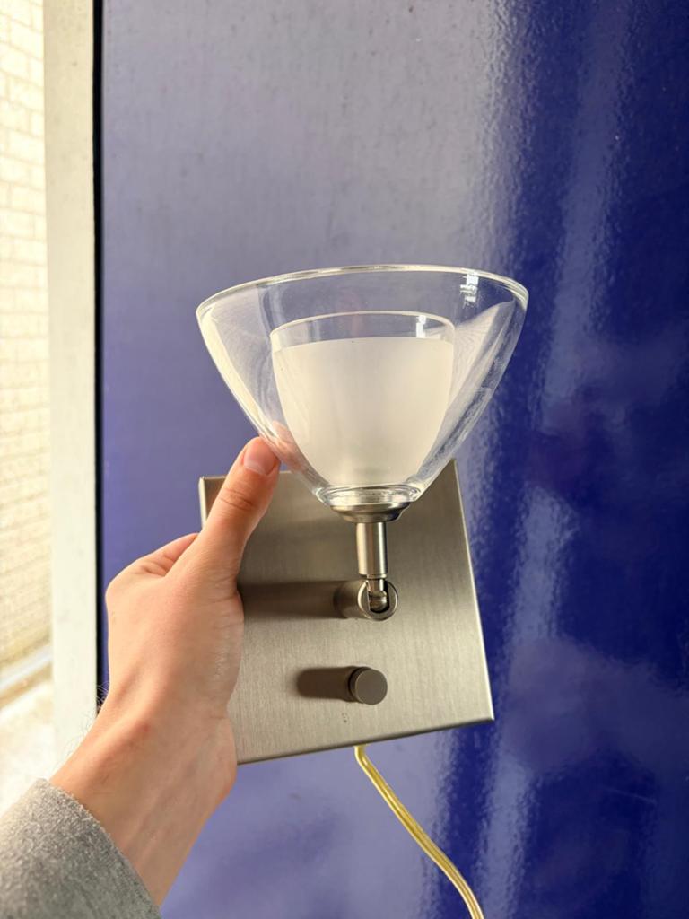Morderne wandlamp met dimmer, Ophalen, Zo goed als nieuw, Metaal