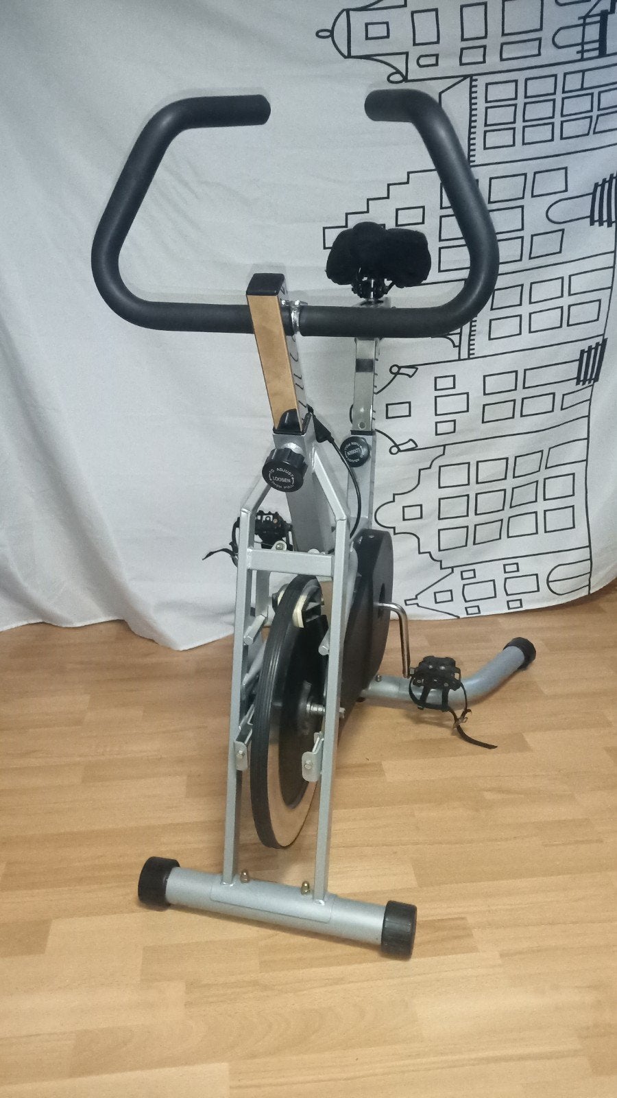 hometrainer 20 euro, Sport en Fitness, Ophalen, Gebruikt, Hometrainer