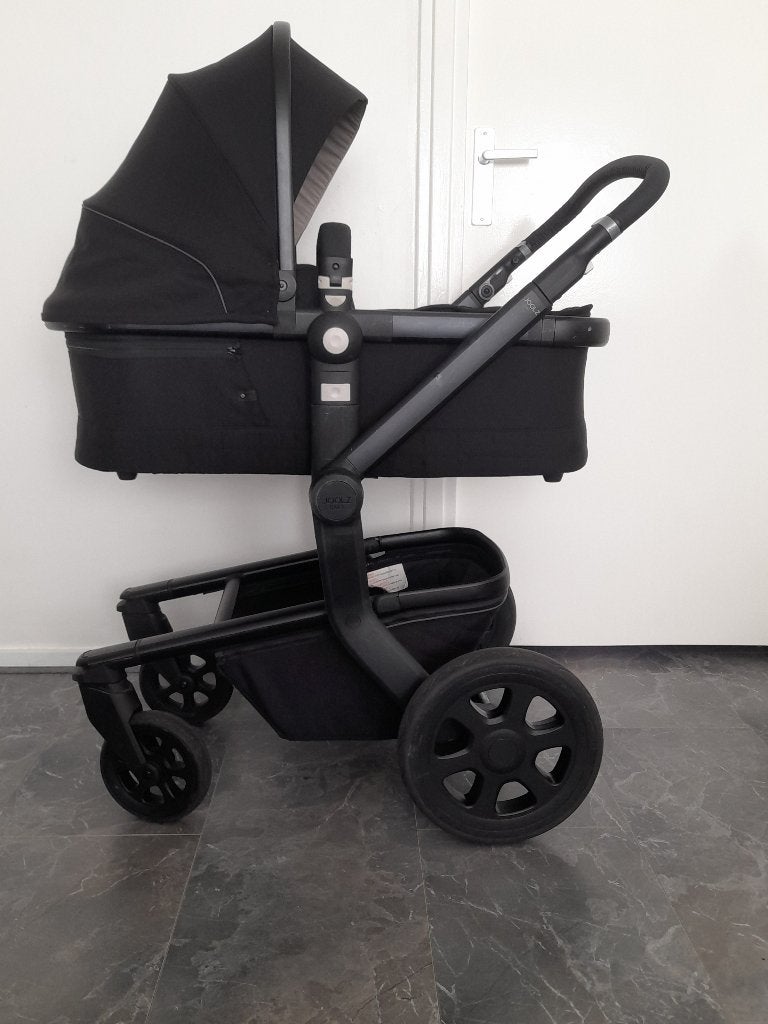 Nette Joolz Day brilliant black kinderwagen, Zo goed als nieuw, Met reiswieg, Ophalen, Kinderwagen