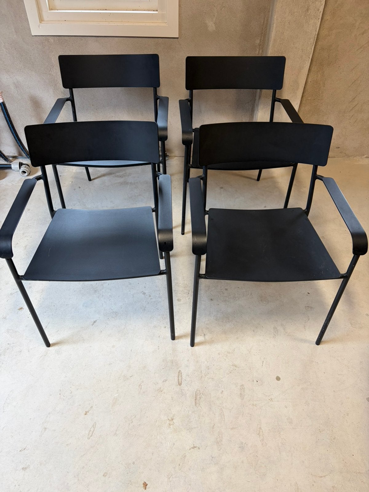 Serax tuinstoelen 4 stuks maat L, Ophalen, Zwart, Zo goed als nieuw, Vier