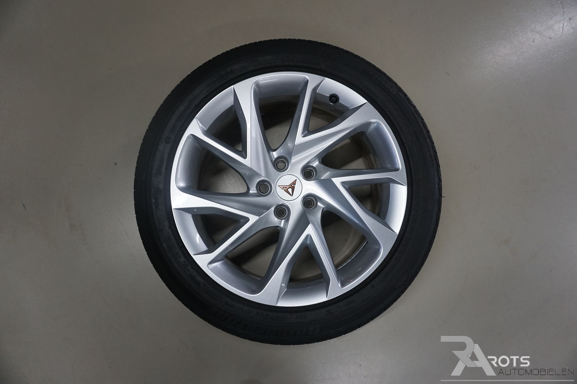 18 inch VELGEN VW Golf CUPRA FORMENTOR 5X112 ET40, 18 inch, Gebruikt, -, -