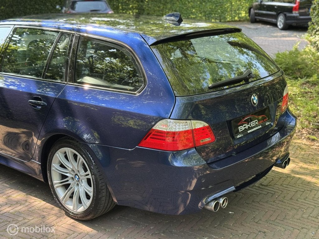BMW 5-serie Touring 523i - M-pakket - Sport stoelen - M5 -, 13 km/l, Achterwielaandrijving, Gebruikt, Blauw