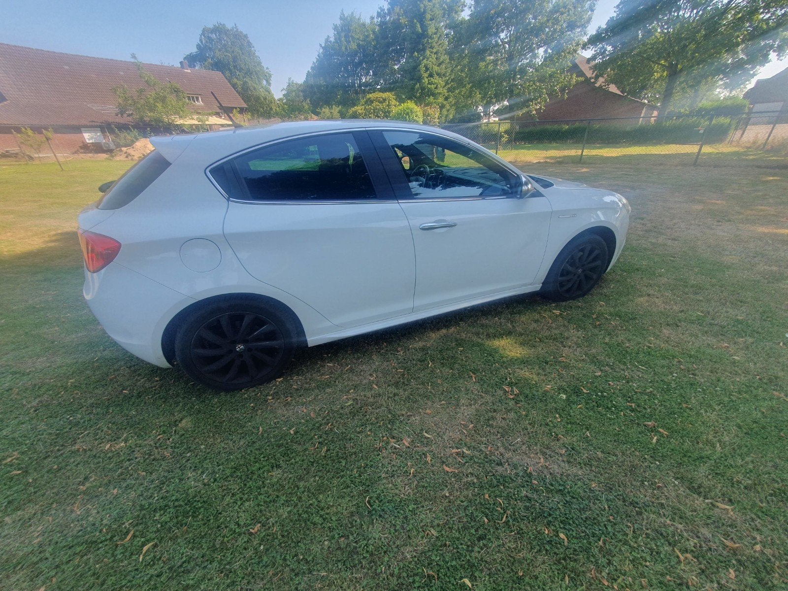 Alfa Romeo Giulietta 1.4 Turbo Multi AIR TCT 2013 Wit, Auto's, Alfa Romeo, 1280 kg, 4 cilinders, Wit, 19 km/l