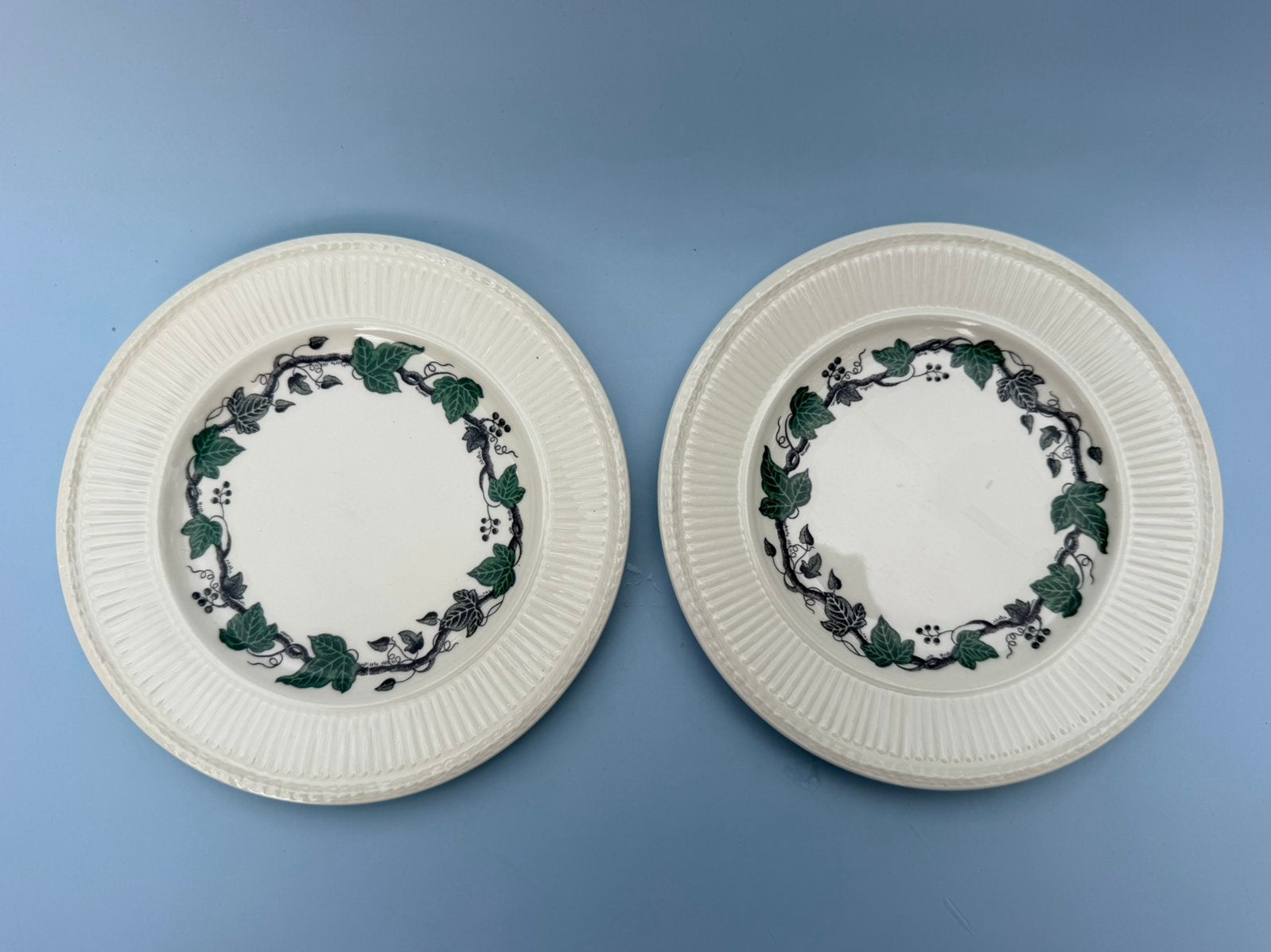2x Prachtige Wedgwood Stratford Gebaksbordjes  (15,5 cm), Ophalen of Verzenden
