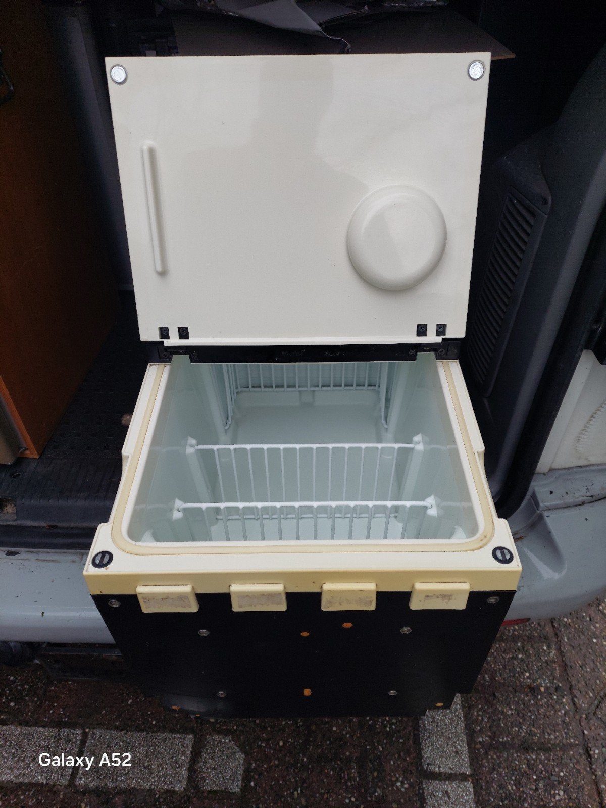 Compressor koelkast Koelbox voor camper auto of boot 12v, Ophalen, Compressor