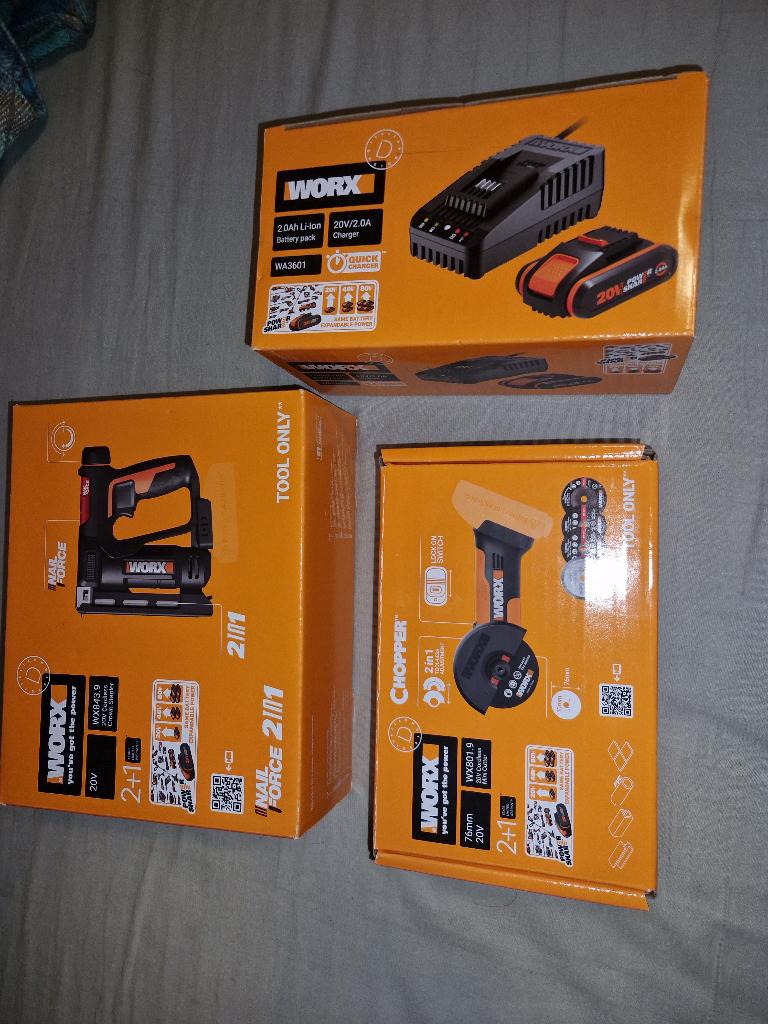 WORX accu tacker/nietmachine en minislijper, nieuw, Decoupeerzaag, Nieuw, Ophalen of Verzenden, 30 tot 70 mm