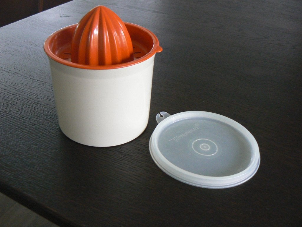 Tupperware citruspers sinaasappelpers, Ophalen of Verzenden, Gebruikt, Overige typen, Met deksel