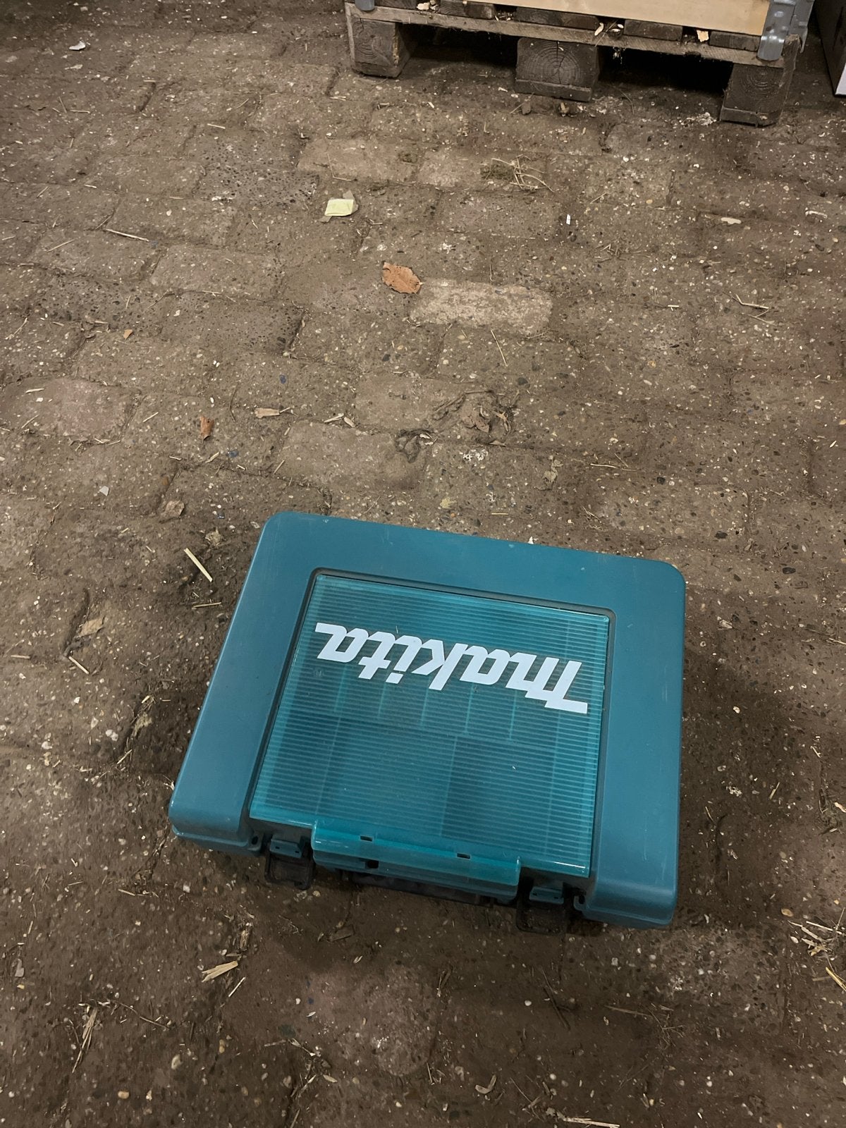 Makita Gereedschapskoffer - Leeg, Ophalen, Gebruikt