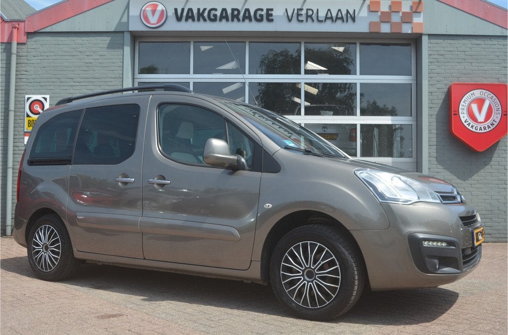 Citroën Berlingo 1.6 VTi Feel trekhaak 12 mnd. gar, Auto's, Citroën, Voorwielaandrijving, 12 maanden, Gebruikt, 4 cilinders