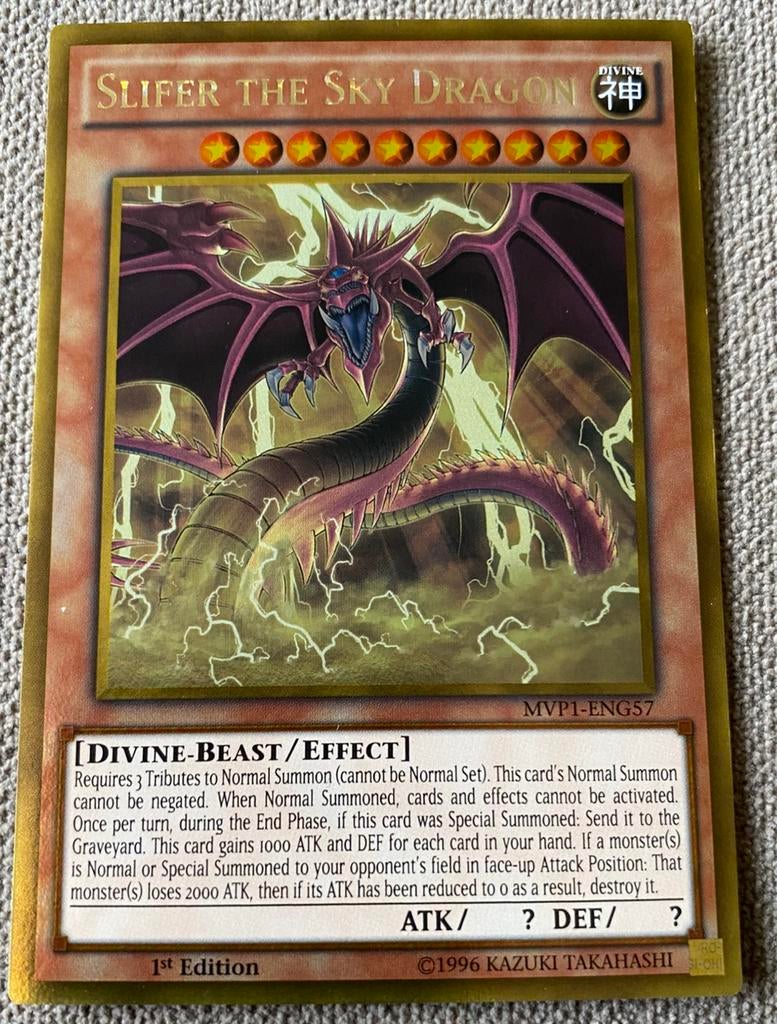 Yu-Gi-Oh! Slifer the Sky Dragon MVP1 1st Edition !, Ophalen of Verzenden, Zo goed als nieuw, Losse kaart, Foil