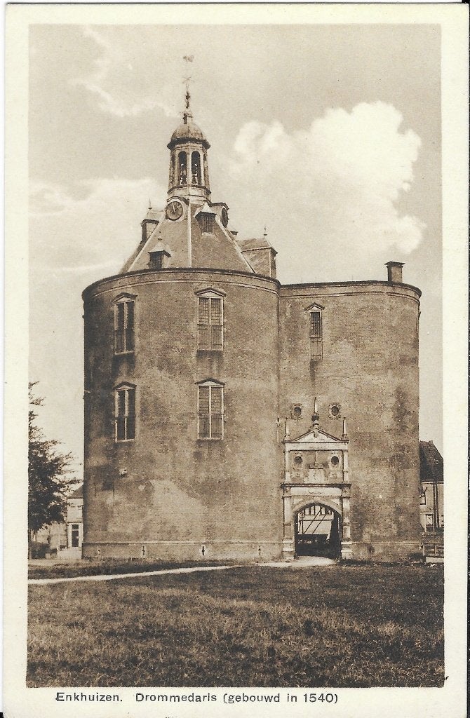 Enkhuizen, Drommedaris (gebouwd in 1540), toren, klok, Ophalen of Verzenden, 1920 tot 1940, Gelopen, Noord-Holland