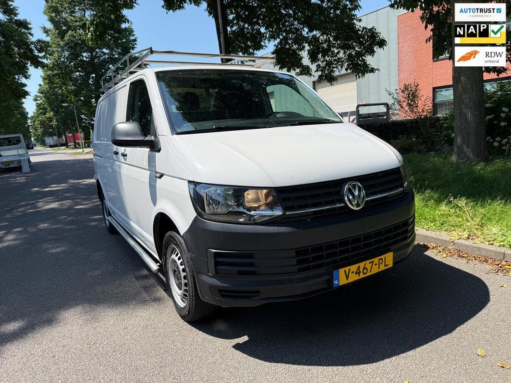Volkswagen Transporter 2.0 TDI L1H1 Economy airco 121139 km, Voorwielaandrijving, Start-stop-systeem, 1798 kg, Gebruikt