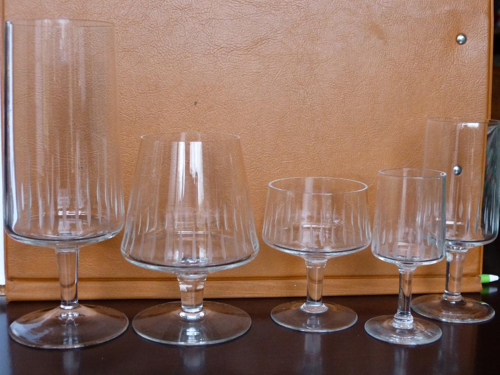 Kristal glasservies (onderdelen), Antiek en Kunst, Ophalen