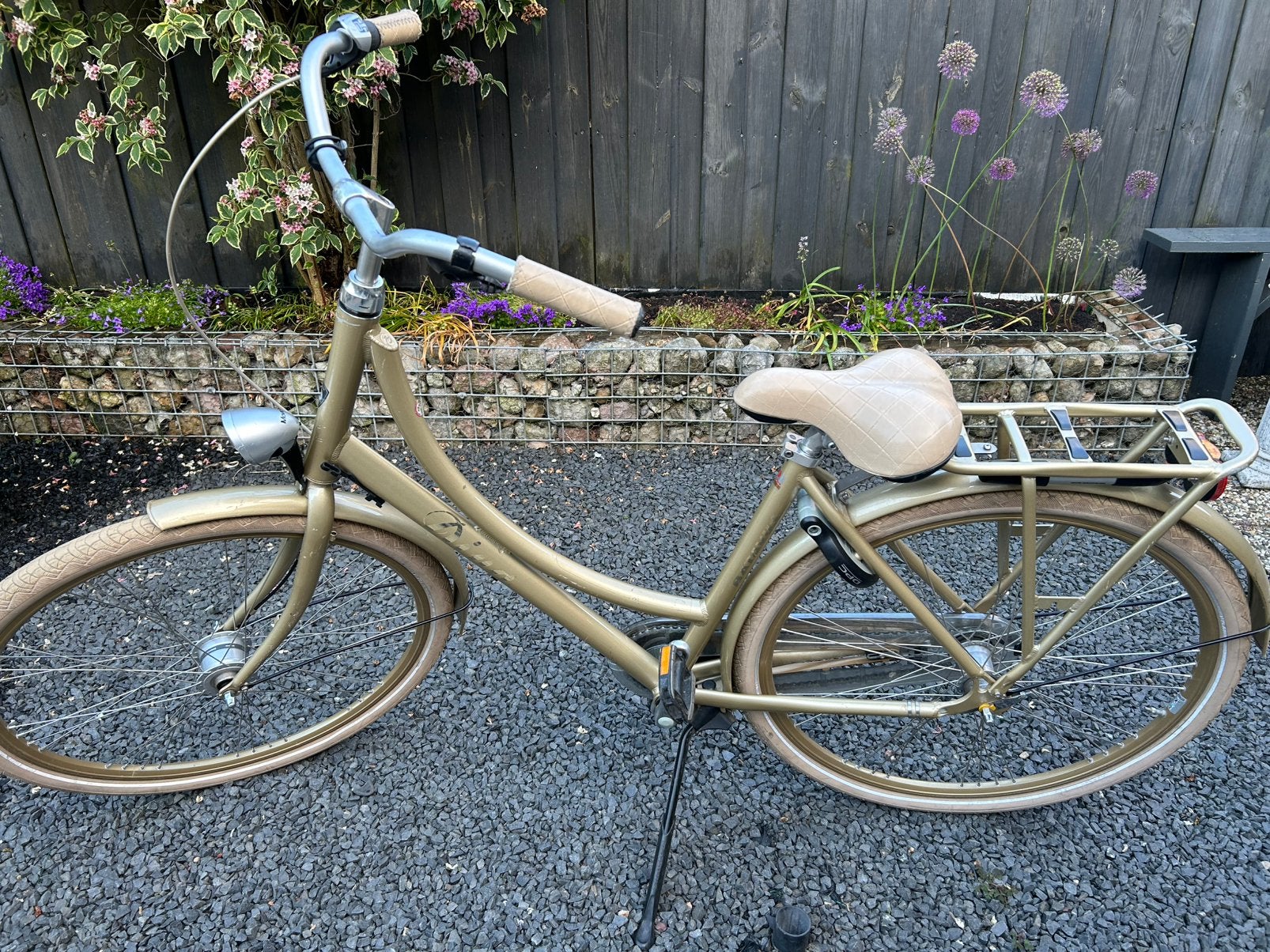 Nette meisjes fiets, Fietsen en Brommers, Ophalen, Terugtraprem, 24 inch, Versnellingen