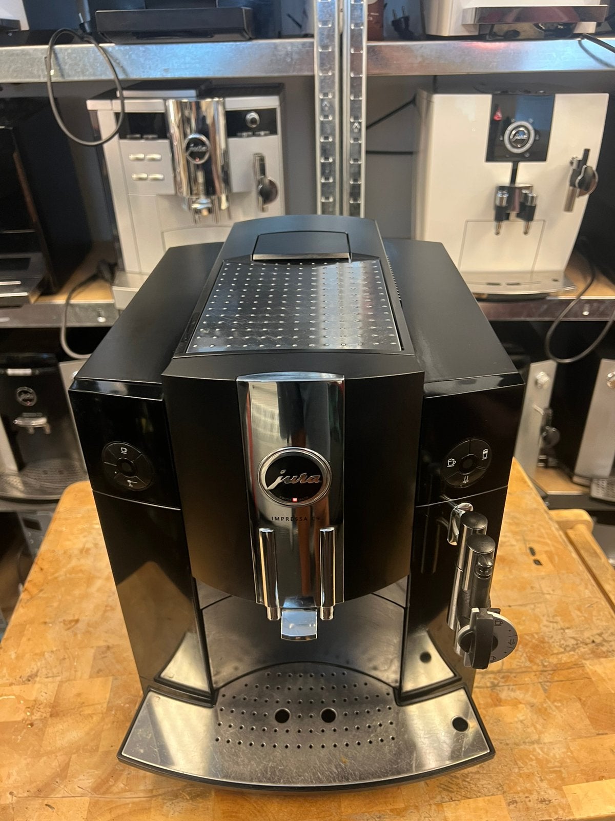 Jura c 9, Witgoed en Apparatuur, Koffiezetapparaten, 10 kopjes of meer, Koffiemachine, Ophalen of Verzenden, Zo goed als nieuw