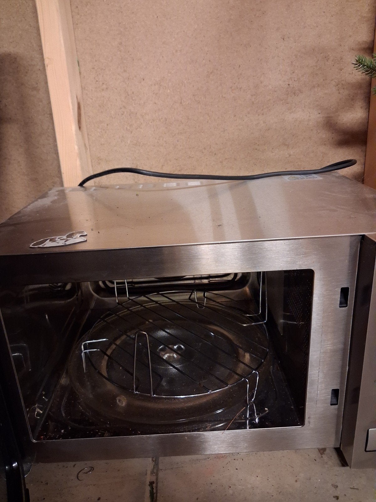 Tomado Combimagnetron Emmen - Gebruikt, Ophalen, Combimagnetron, Gebruikt, Draaiplateau
