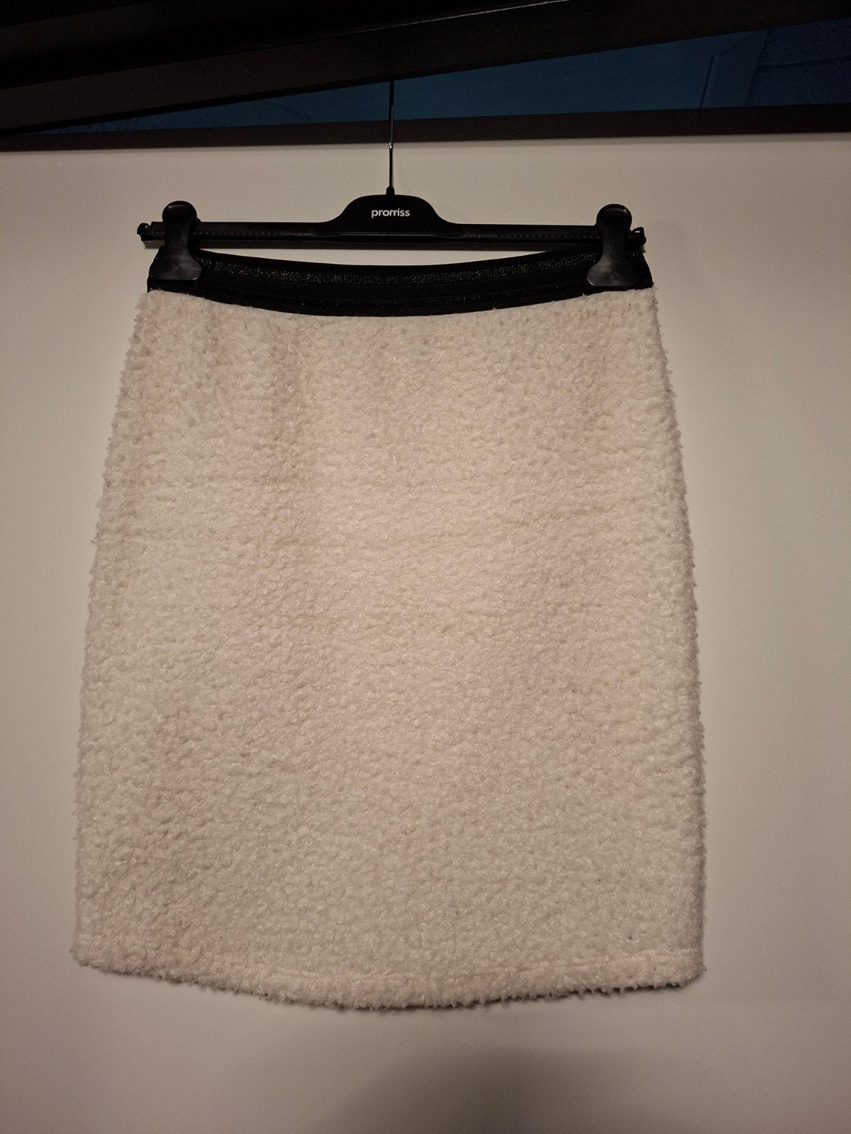 Mooie leuke wolwitte rok maat S Prijs 17.50, Kleding | Dames, Rokken, Wit, Ophalen of Verzenden, Zo goed als nieuw, Maat 36 (S)