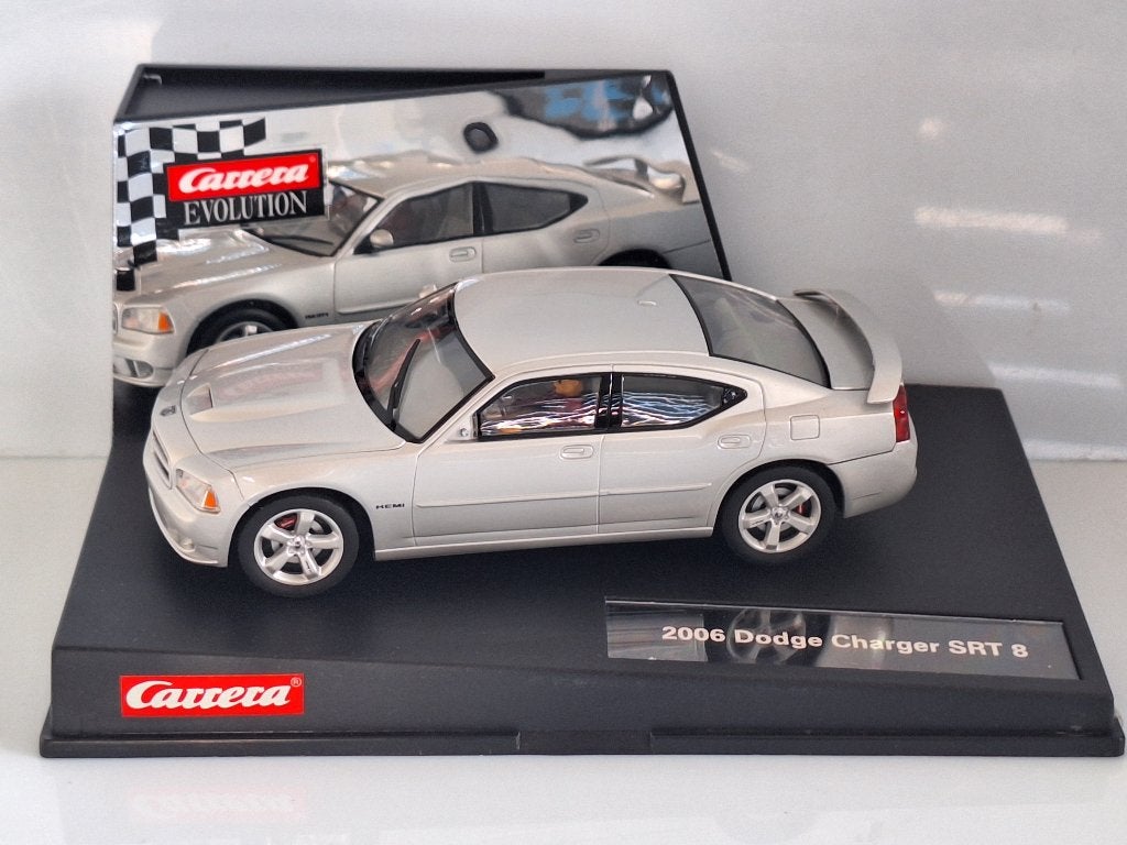 carrera evo 2006 Dodge Charger SRT 8 Super Stocker 27250, Kinderen en Baby's, Carrera, Racebaan, Carrera, Carrera