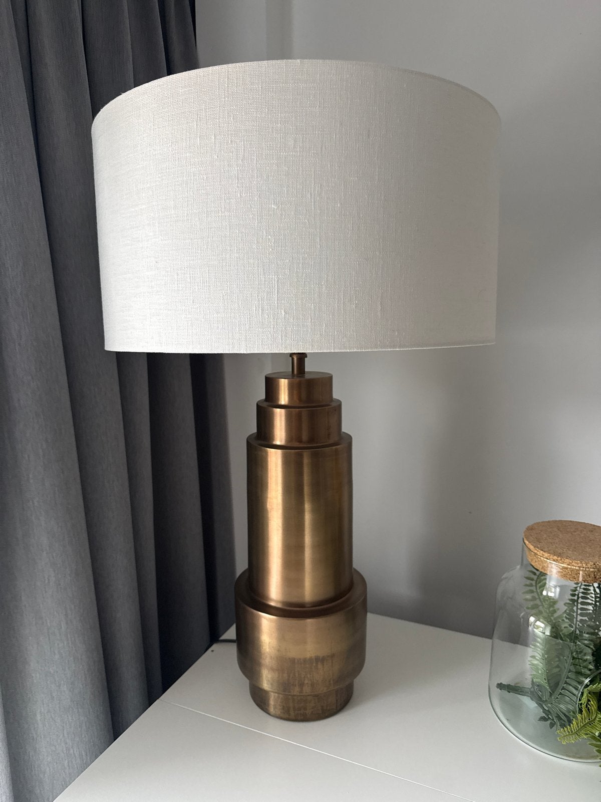 Moderne Tafellamp Brons/goud met Witte Kap, Ophalen, Goud, Zo goed als nieuw, Met kap