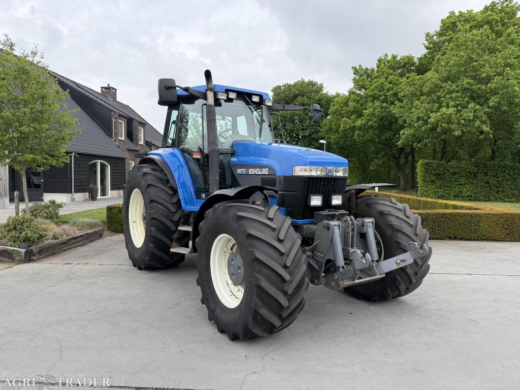 Nette New Holland 8970A supersteer, Zakelijke goederen, Agrarisch | Tractoren, Ophalen, Gebruikt, -, Niet opgegeven