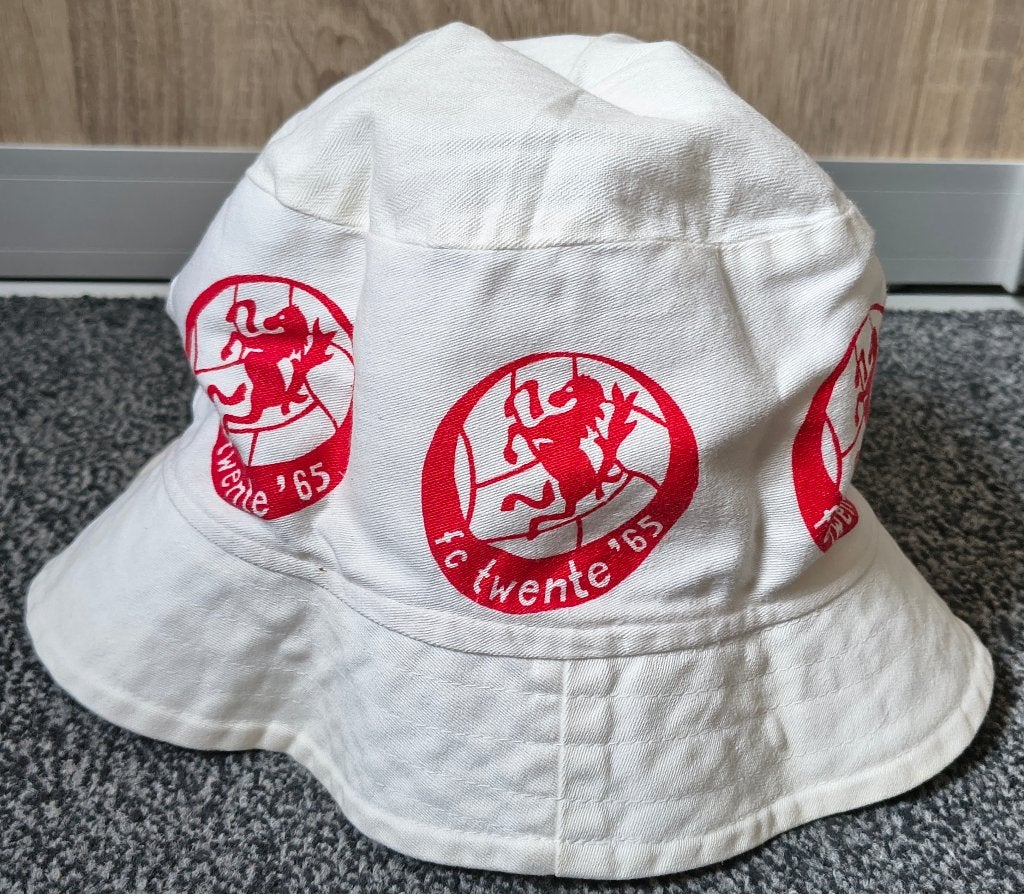 FC Twente '65 bucket hat (vintage), Ophalen of Verzenden, Zo goed als nieuw, F.C. Twente, Pet of Muts