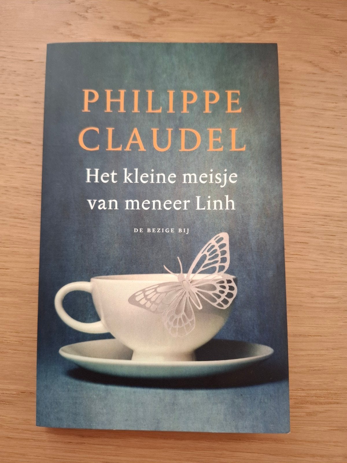 Philippe Claudel - Het kleine meisje van meneer Linh, Boeken, Ophalen of Verzenden, Zo goed als nieuw, Philippe Claudel