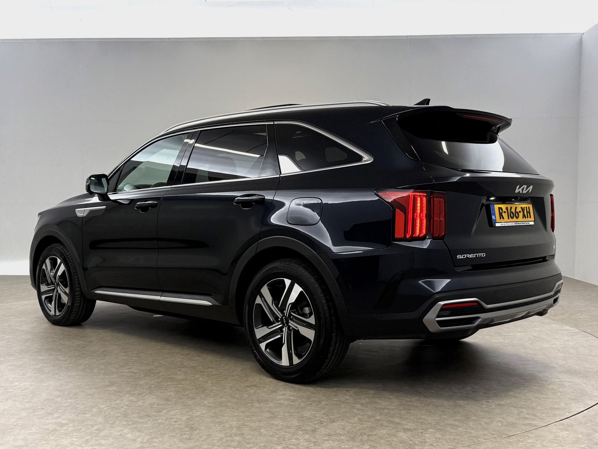 Kia Sorento 1.6 T-GDI Hybrid 2WD ExecutiveLine 7p. | Pano |, Auto's, Gebruikt, Euro 6, 4 cilinders, Blauw