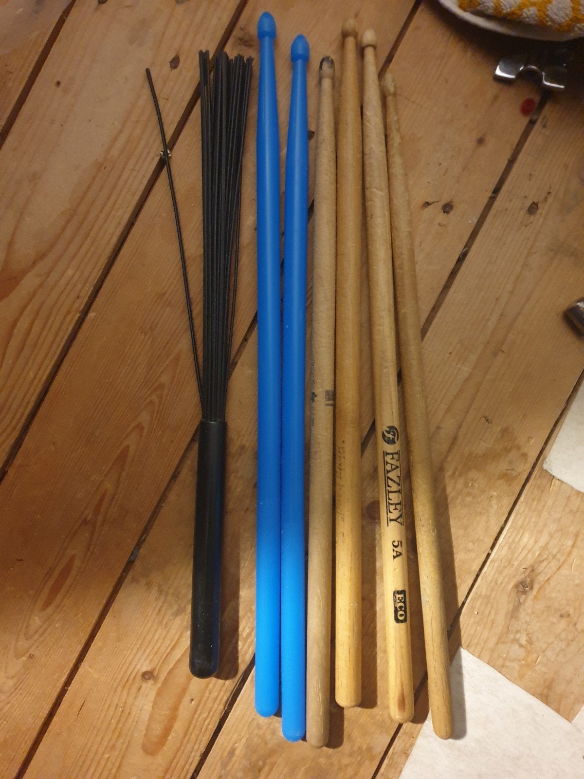 Drumstokken en brushes set, Ophalen, Gebruikt