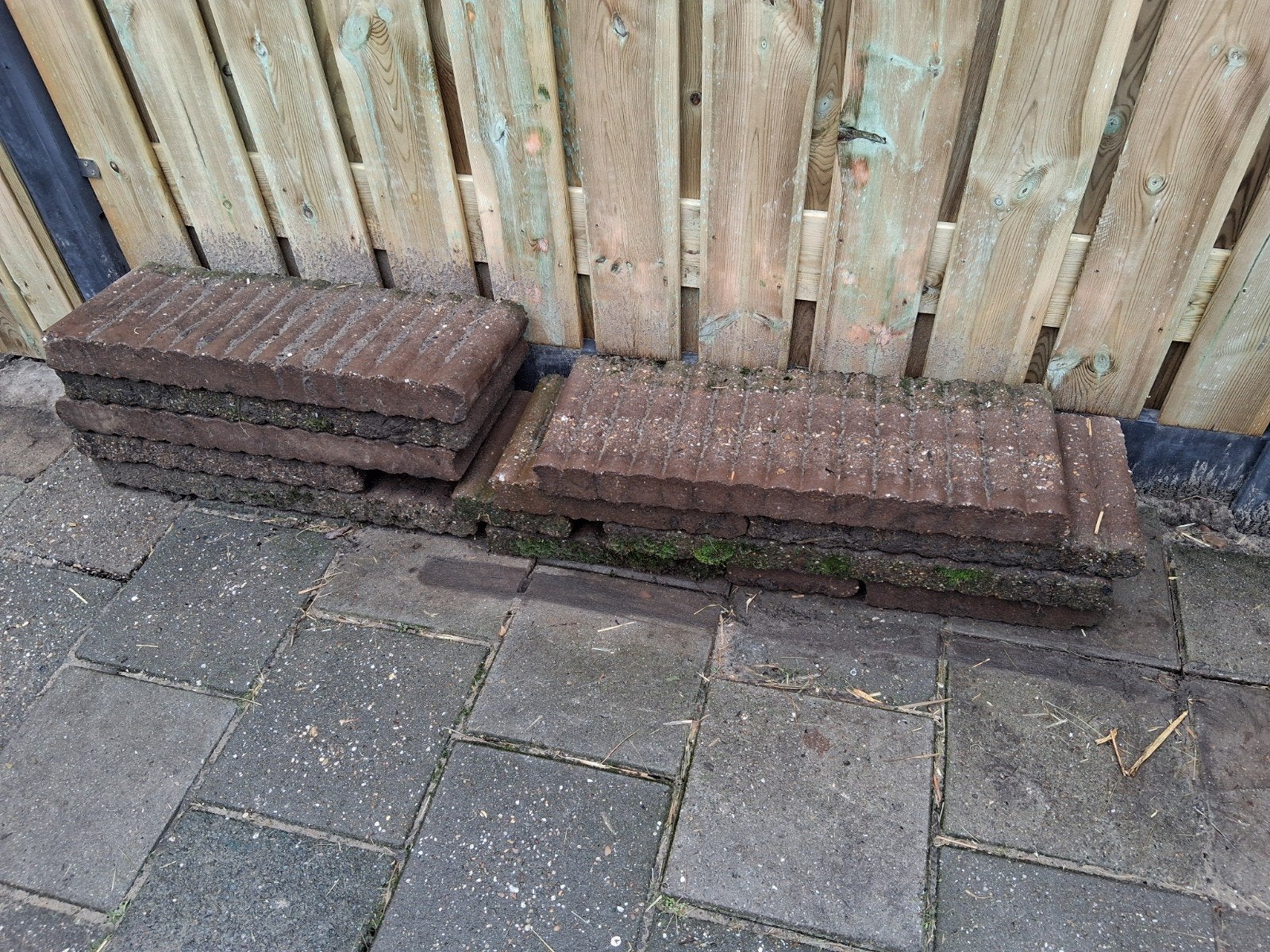GRATIS palisade / betonband / opsluitbanden, Tuin en Terras, Ophalen, Minder dan 100 cm, Overige typen, 25 tot 50 cm