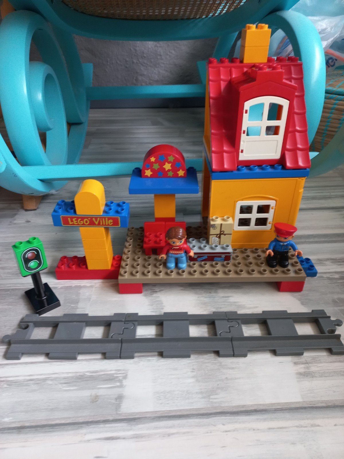 Duplo Treinstation 3778 met figuren en rails, Inclusief minifiguren, Gebruikt, Ophalen of Verzenden, Duplo