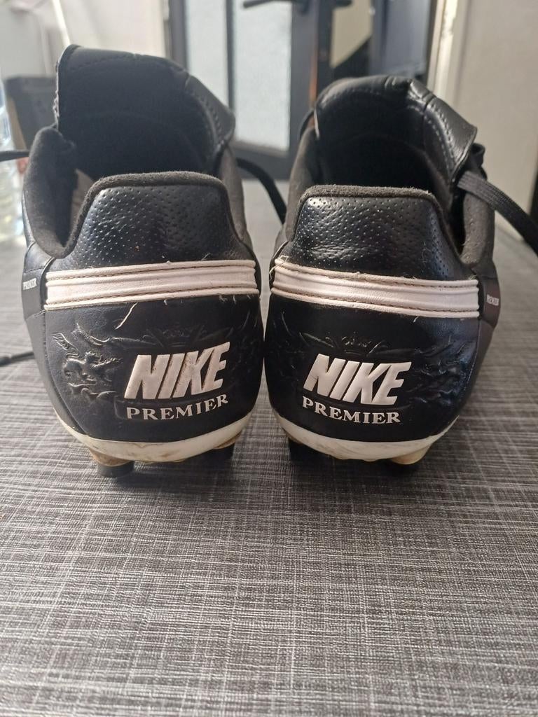 Nike voetbal schoenen maat 41, Maat XS of kleiner, Judo, Ophalen of Verzenden, Vechtsportschoenen
