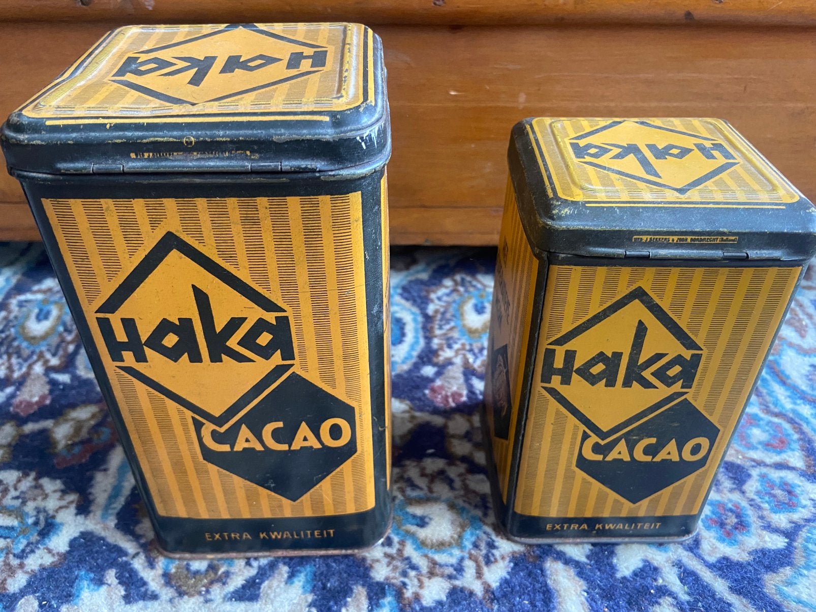Set blikken Haka Cacao 1kg en 1/2 kg, Verzamelen, Verzenden, Zo goed als nieuw, Overige