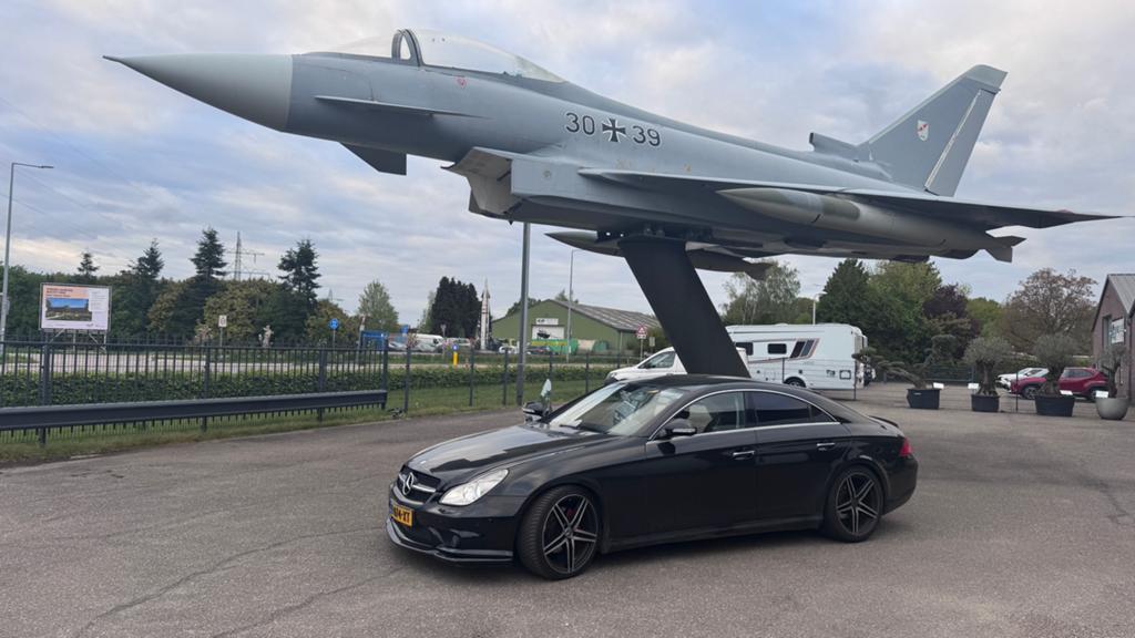 Mercedes-Benz CLS 3.0 CDI Cls320 AUT 2006 Zwart, Achterwielaandrijving, 4 stoelen, Diesel, Particulier