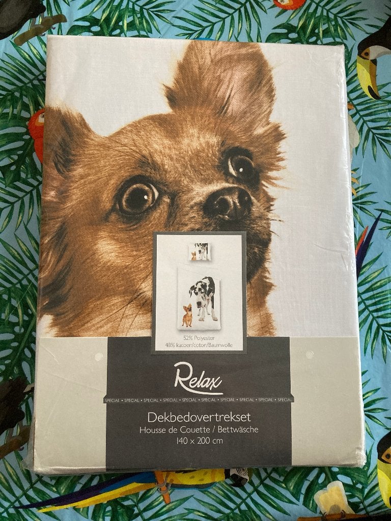Nieuw dekbedovertrek met honden ( 140 x 200 cm ), Ophalen of Verzenden, Nieuw, Jongetje of Meisje, Dekbedovertrek