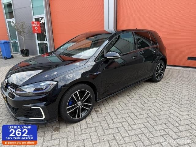 Volkswagen Golf 1.4 TSI PHEV GTE BJ 12-12-2018 KM NAP EXTR, Auto's, Stof, Gebruikt, Euro 6, 4 cilinders
