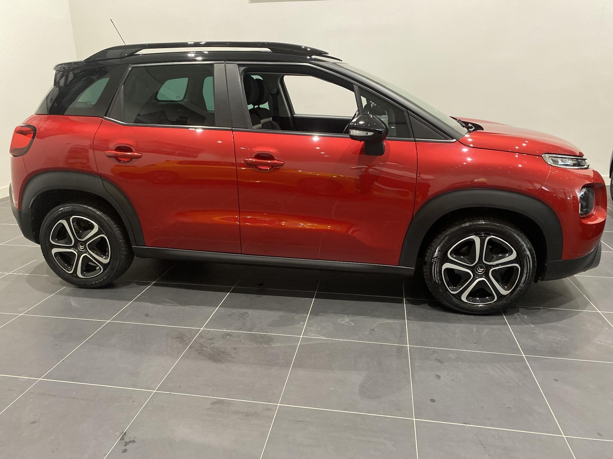 Citroen C3 Aircross 1.2 S&S Feel | 110 PK | Apple Carplay/An, 12 maanden, Gebruikt, 1199 cc, Origineel Nederlands