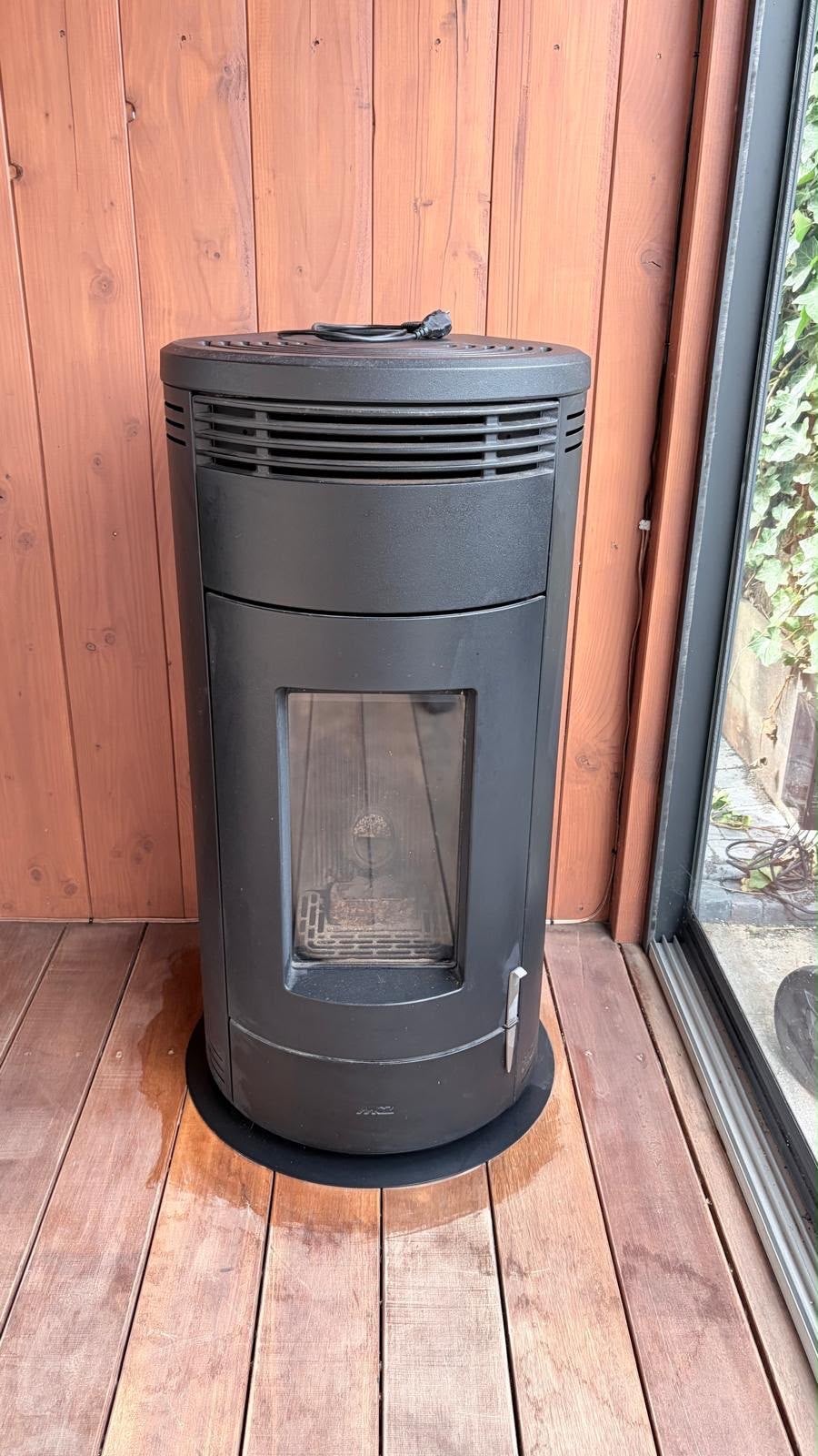 MCZ Loop Air 8 M1 pelletkachel - 8 kW -, Huis en Inrichting, Kachels, Ophalen, Gebruikt, Pelletkachel, Vrijstaand