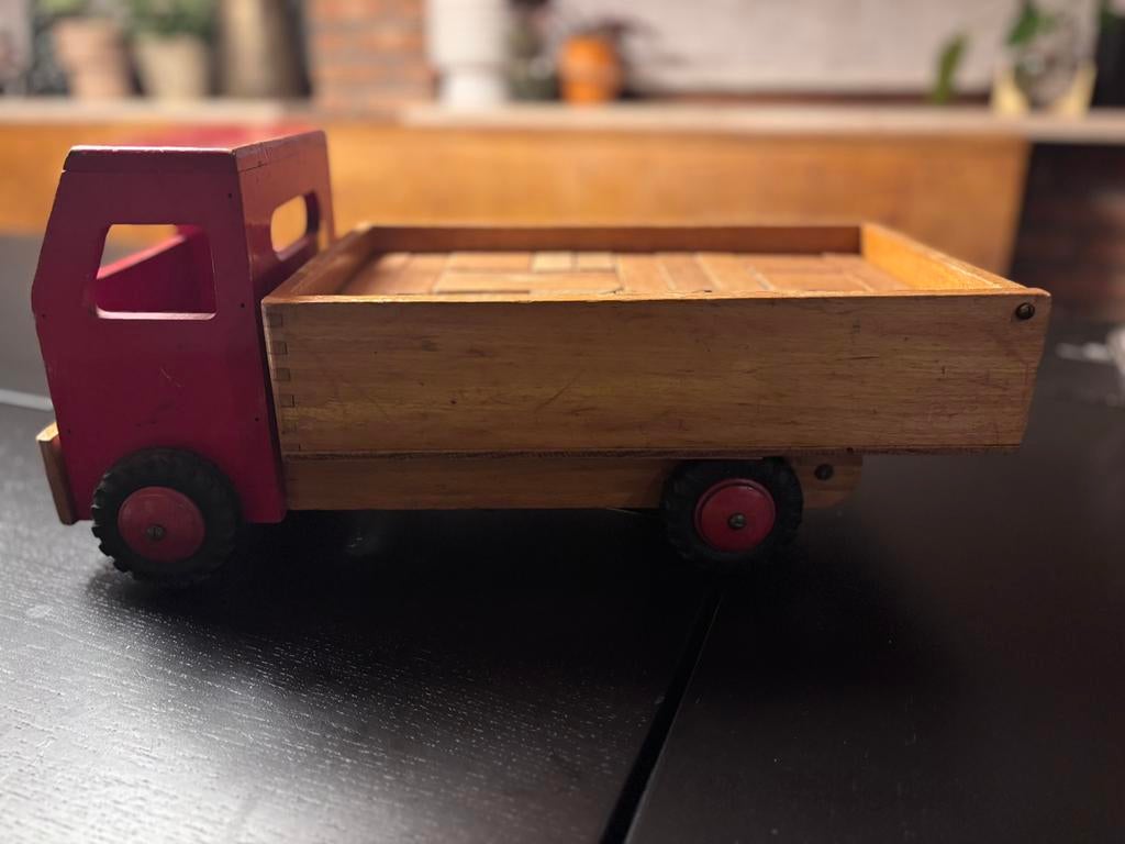 Vintage speelgoed vrachtwagen met blokken. Firma Nooitgedagt, Ophalen of Verzenden, Gebruikt, Duw- of Trekspeelgoed