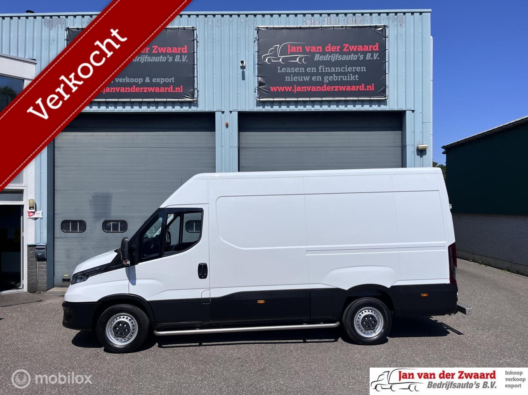 Iveco Daily 35S16V 2.3 Euro 6 3.5 T -Trekhaak Waterdichte vl, Auto's, Automaat, 2387 kg, Gebruikt, Euro 6