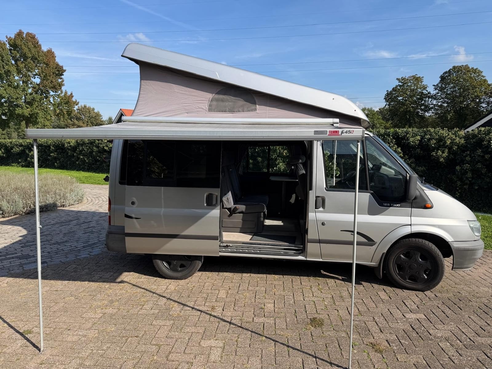 Ford Transit 2.0 Tdci Nugget Euroline 92KW 2003 Grijs, Chemisch toilet, Elektrische ramen, Westfalia, Particulier