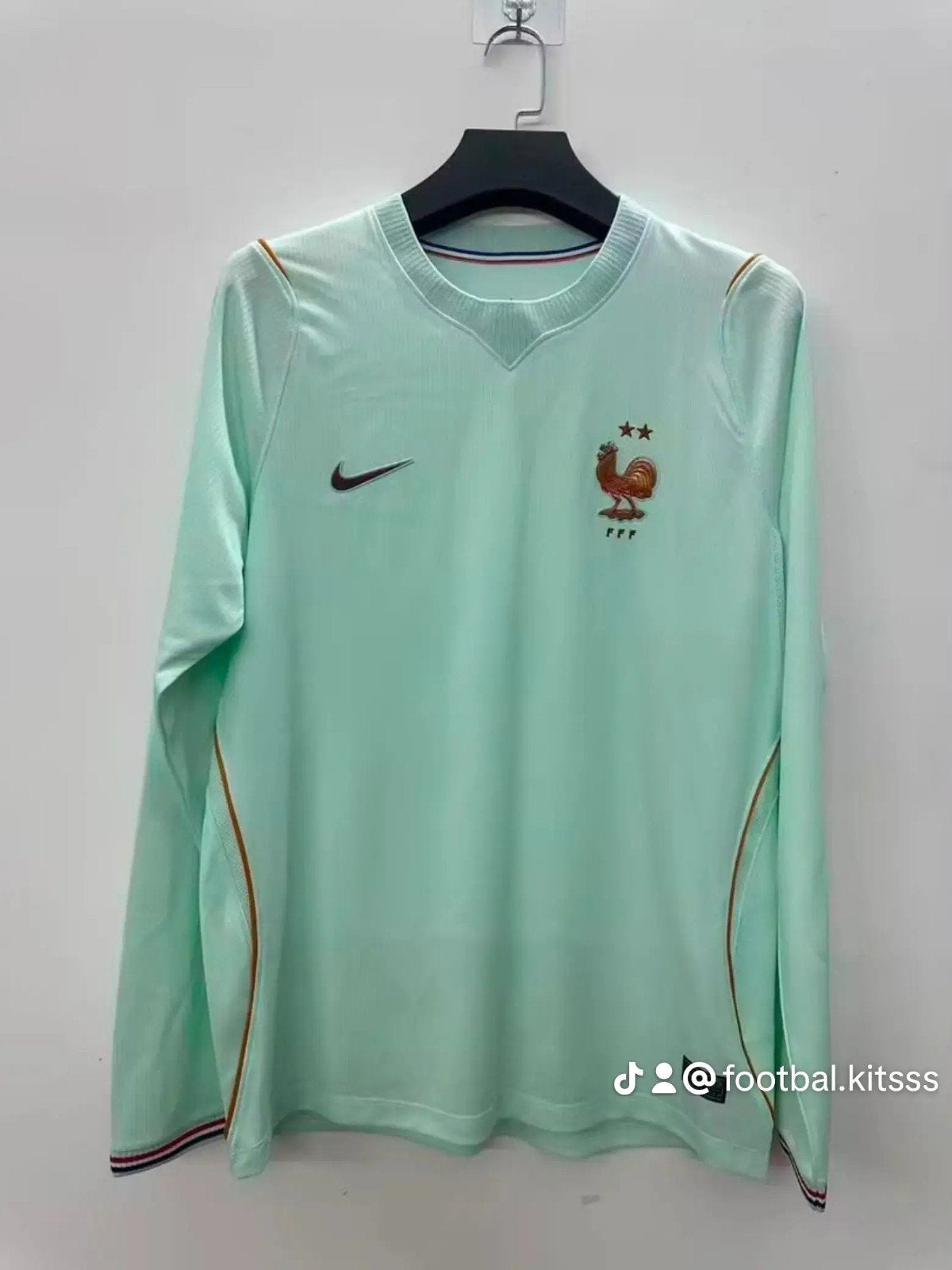 Frankrijk voetbalshirt lange mouwen - lichtblauw WK 2026, Set, Nieuw, Ophalen of Verzenden, Maat S