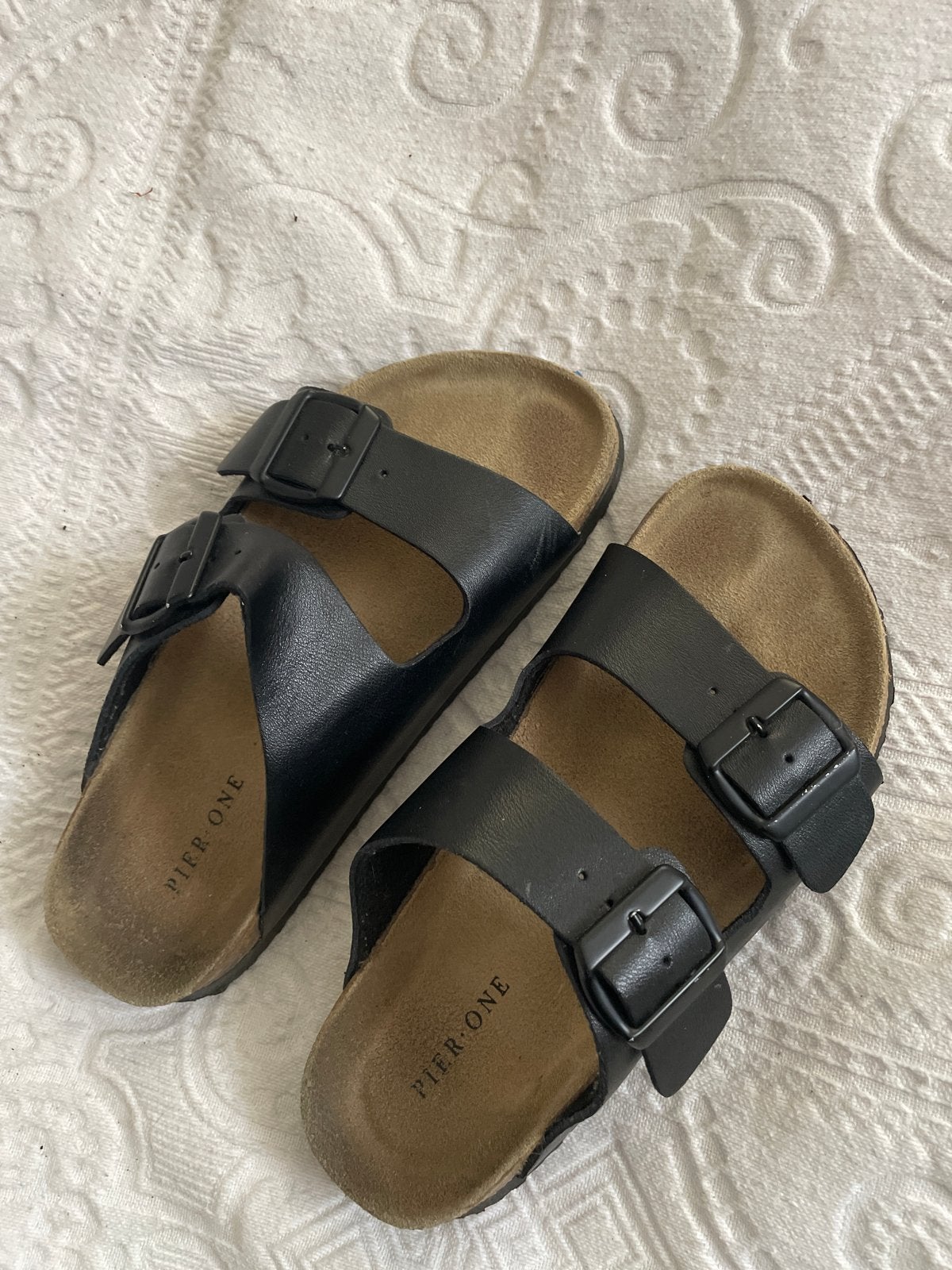 Zwarte Pier One sandalen met gespen maat 37, Ophalen of Verzenden, Gedragen, Zwart, Sandalen of Muiltjes