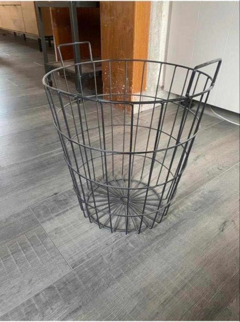 Metalen draadmand met handvat - Industrieel design, Overige materialen, Mand, Rond, Ophalen of Verzenden