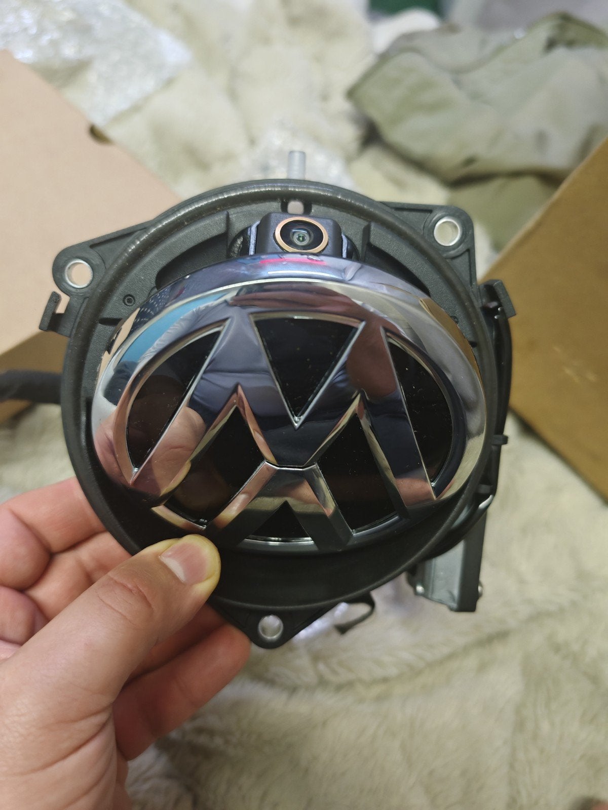 Volkswagen achteruitrijcamera in VW-logo, Ophalen, Nieuw, Volkswagen