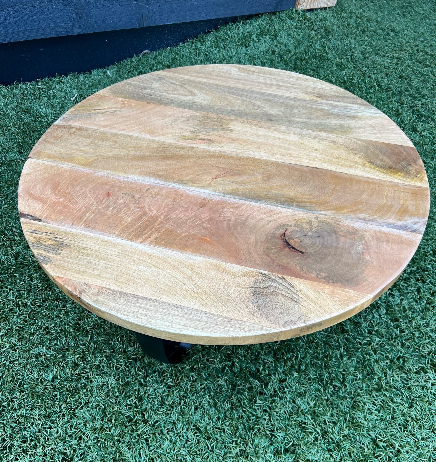 Ronde salontafel van mangohout met metalen onderstel, Ophalen, Rond, 50 tot 100 cm, Zo goed als nieuw