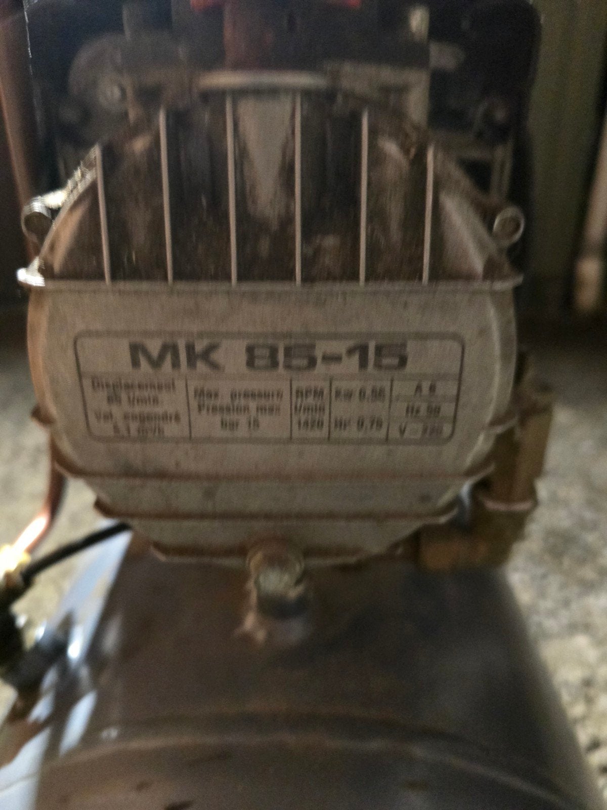 Defecte Ferm Air Compressor - MK 85-15, Doe-het-zelf en Verbouw, Ophalen, Gebruikt, 6 tot 10 bar, 25 tot 100 liter